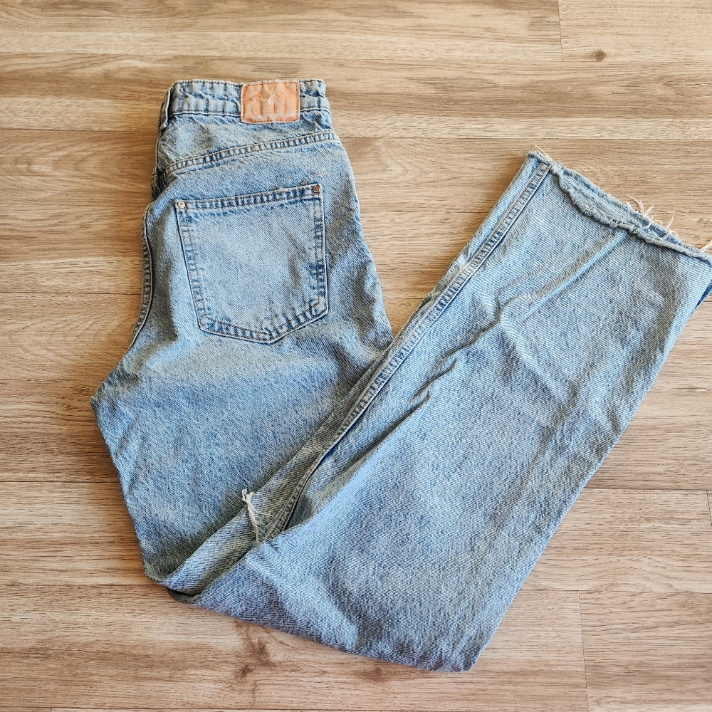 Zara High Rise Z1975 Straight Leg Ripped Jeans